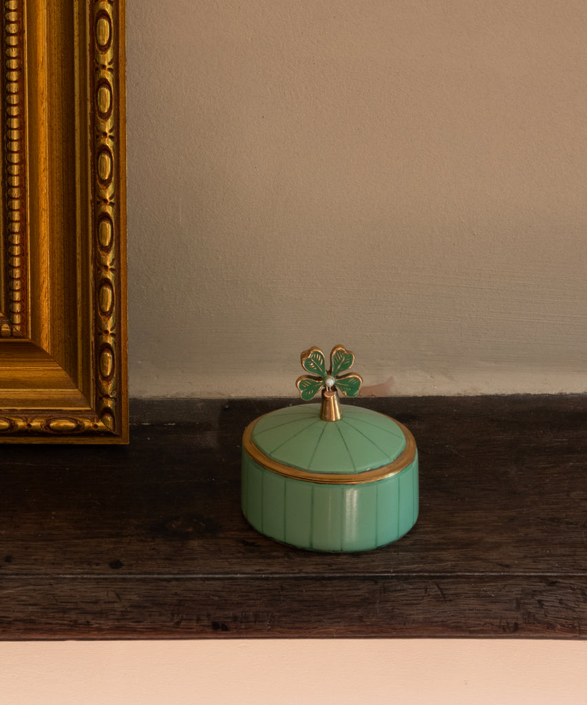 Doing Goods Circus Box Lucky Clover