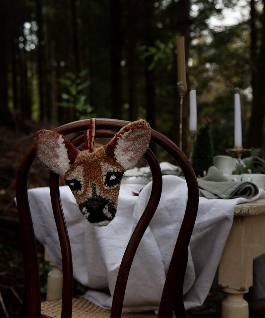 Doing Goods Francis Fawn Gift Hanger