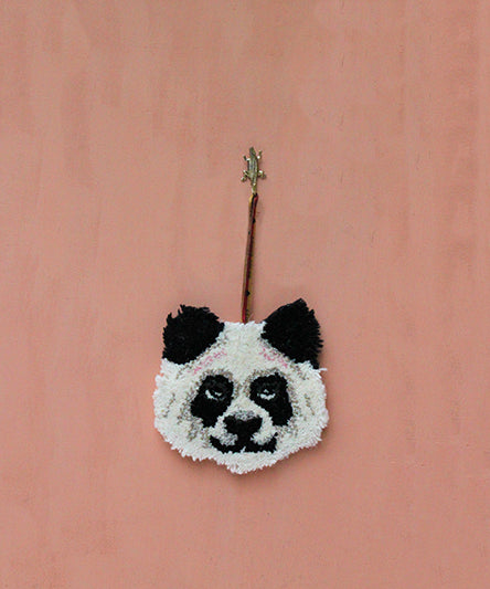 1.45.10.049.020.3-Plumpy-Panda-Gift-Hanger-WEB-1